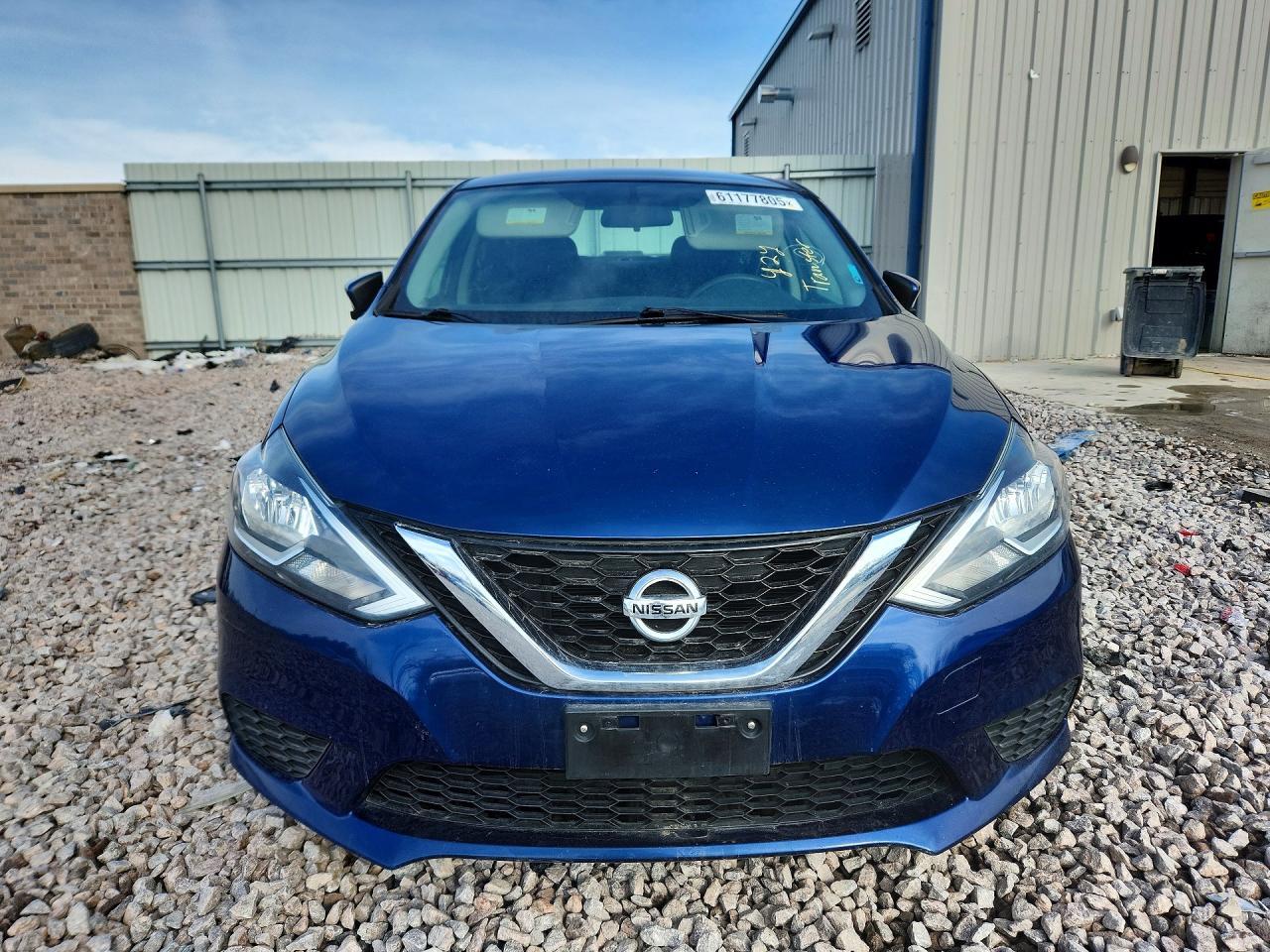 2017 Nissan Sentra S - Фото 5