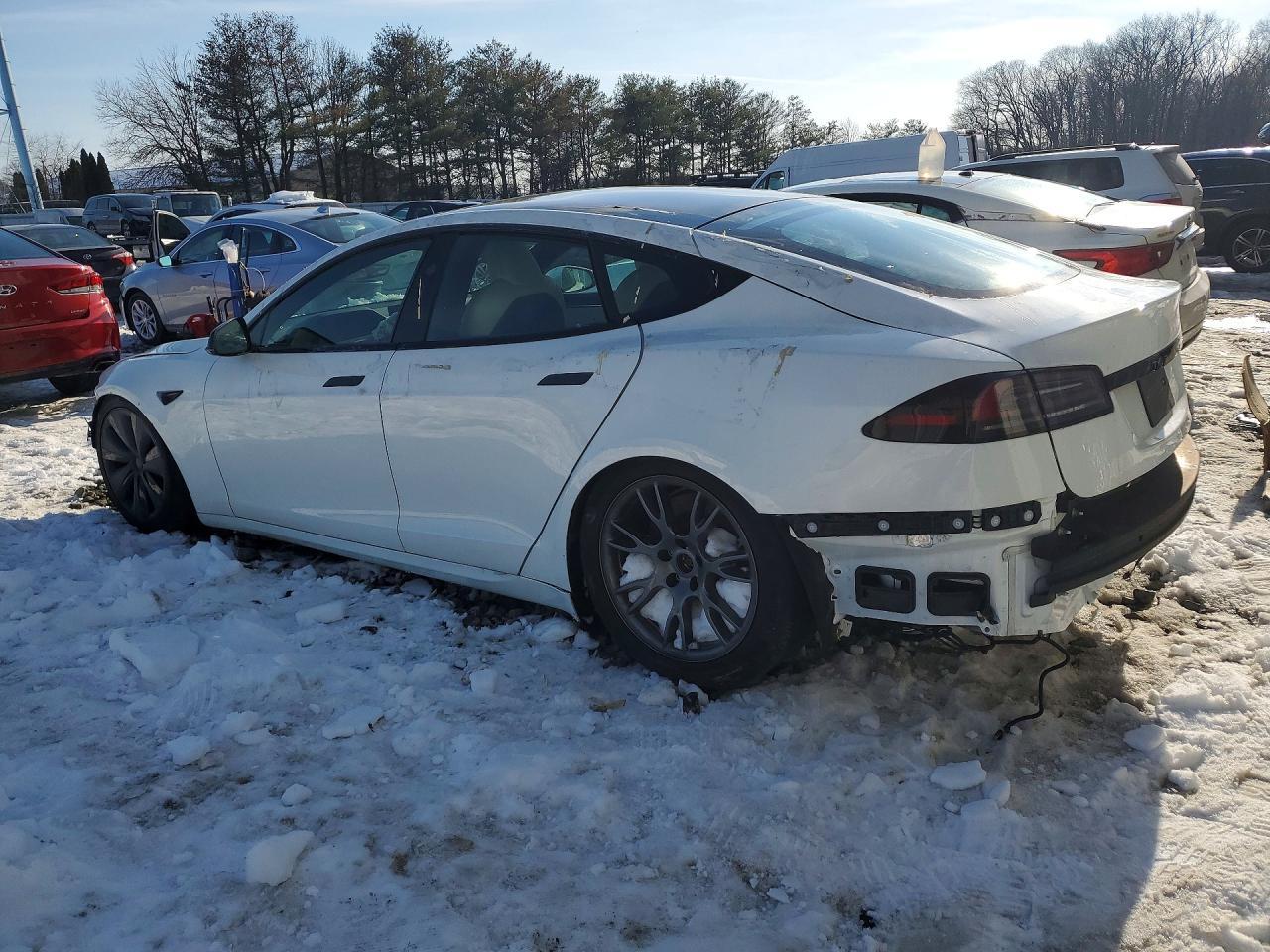 2023 Tesla Model S - Image 2