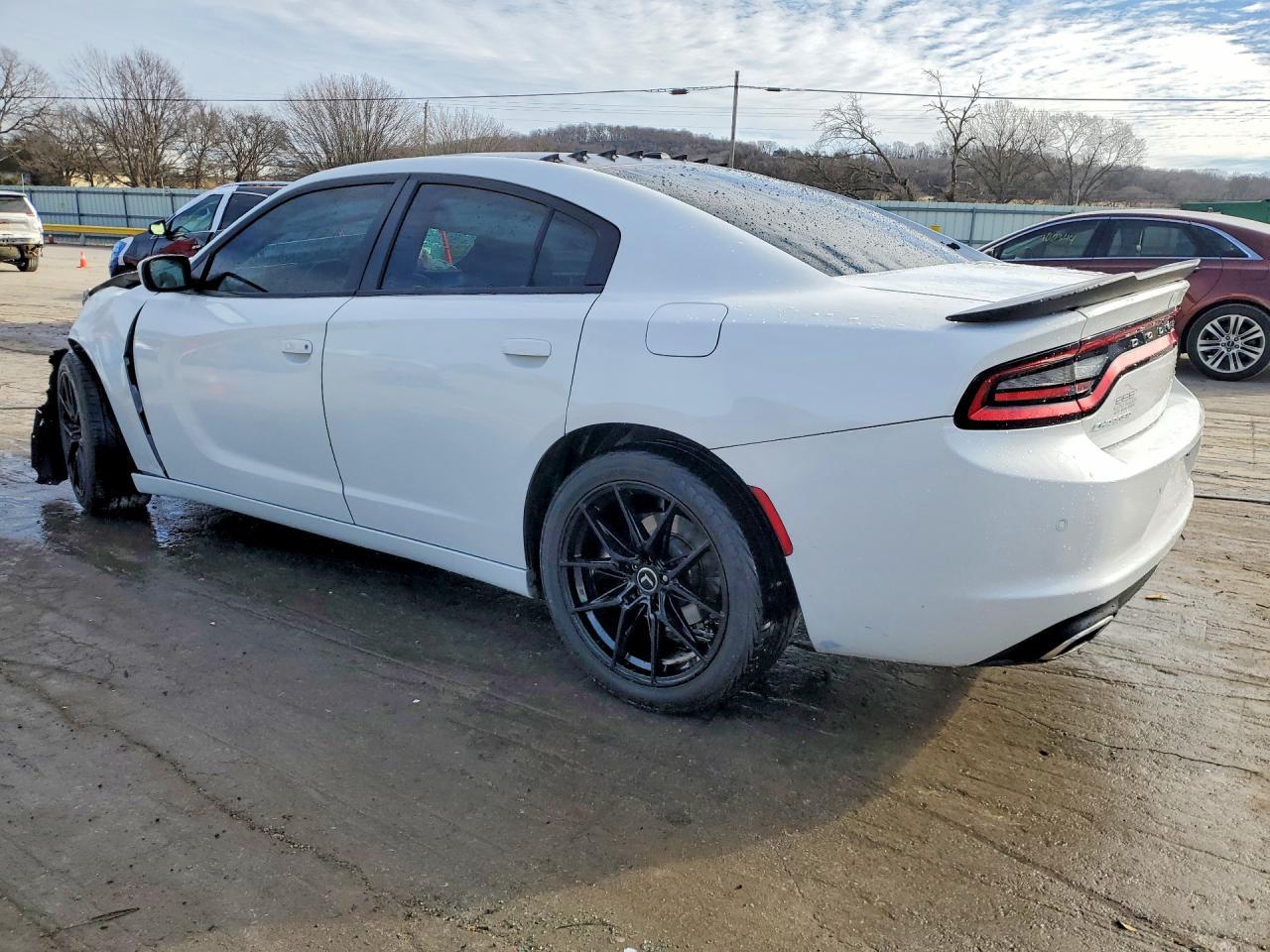 2020 Dodge Charger Sxt - Image 2