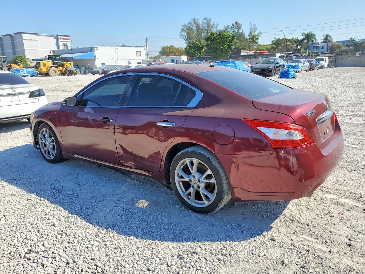 2010 Nissan Maxima S - Фото 2
