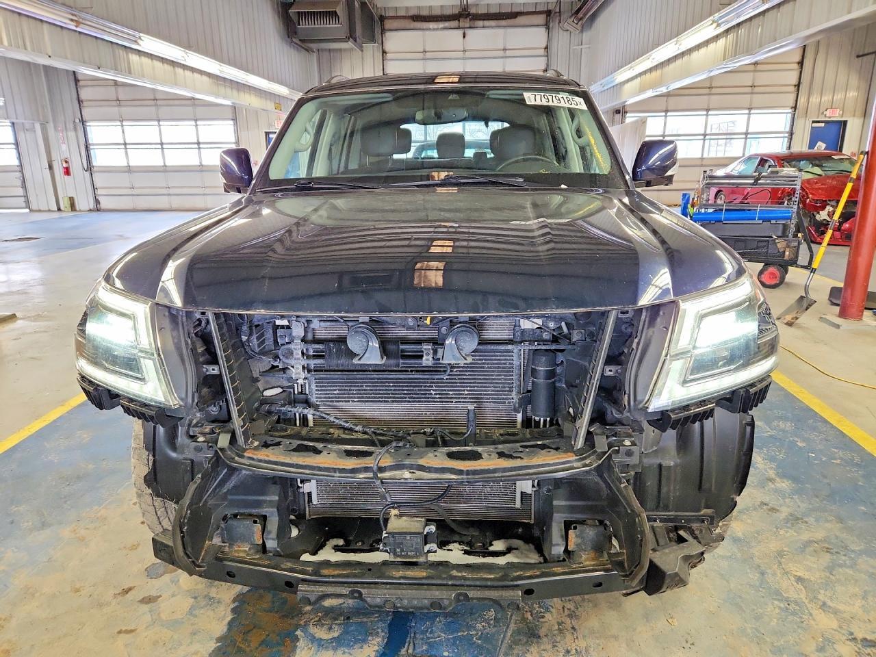 2022 Nissan Armada Sl - Image 5