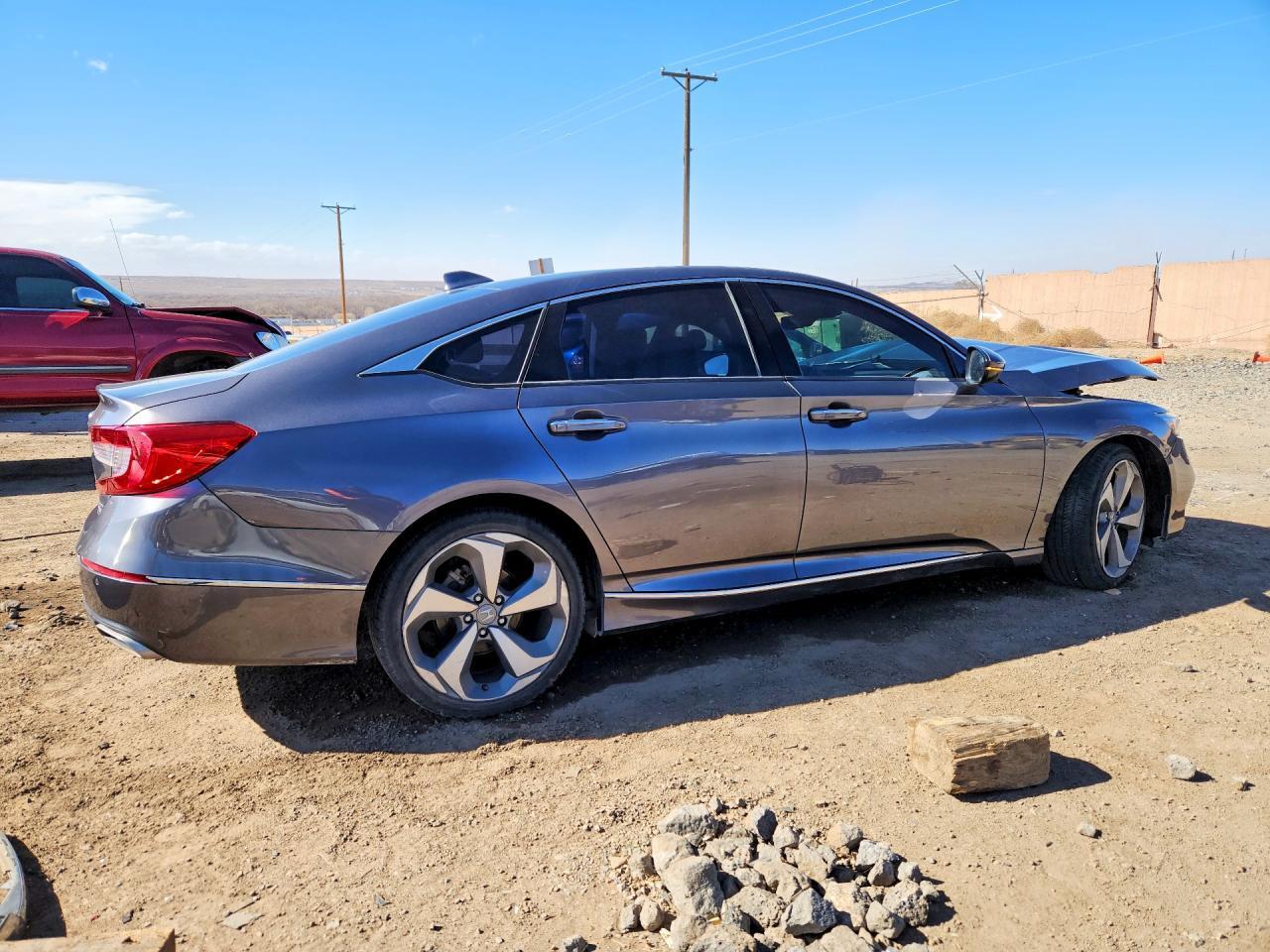 2019 Honda Accord Touring - Image 3