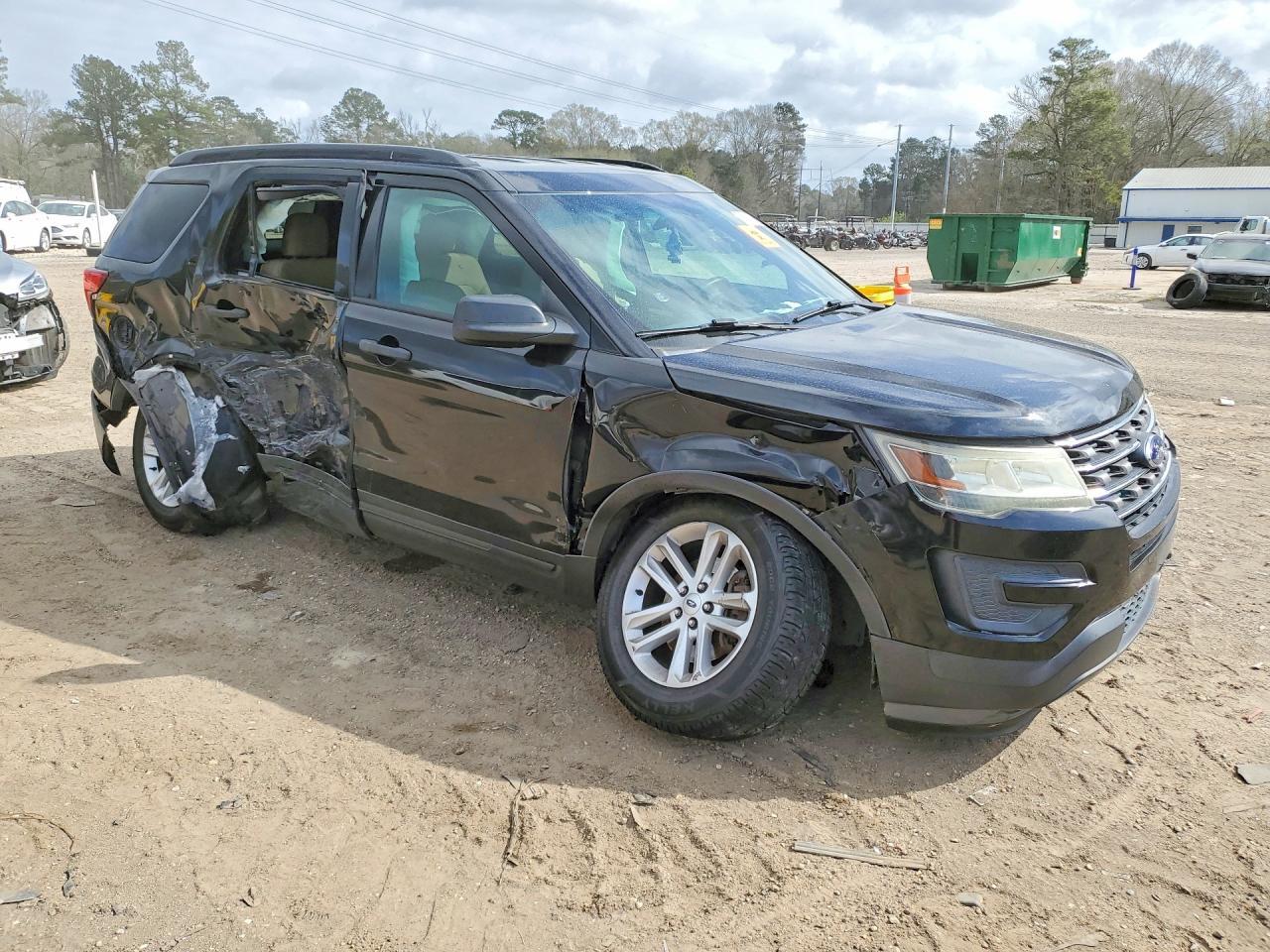 2016 Ford Explorer - Фото 4