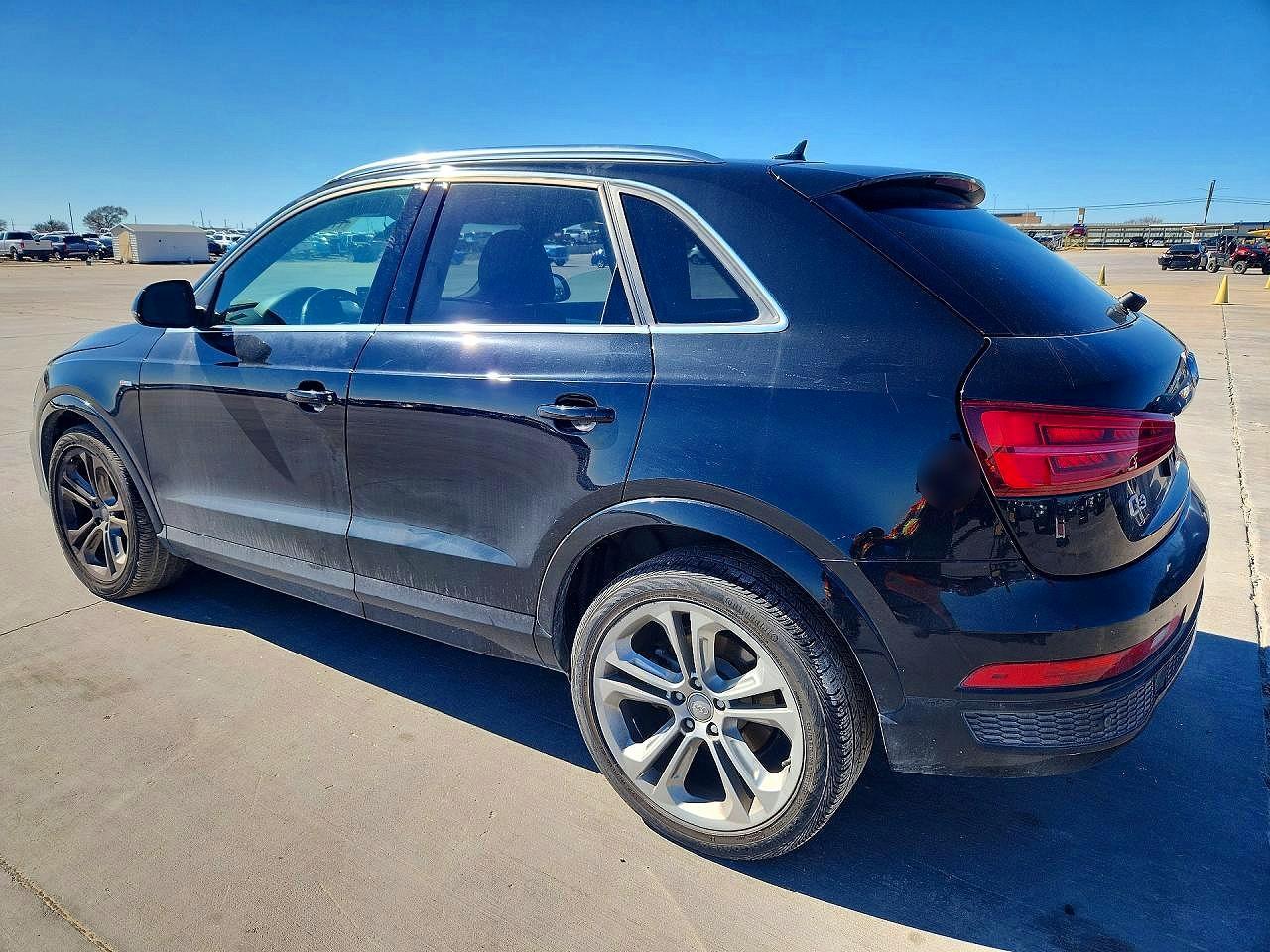 2018 Audi Q3 Premium Plus - Фото 2