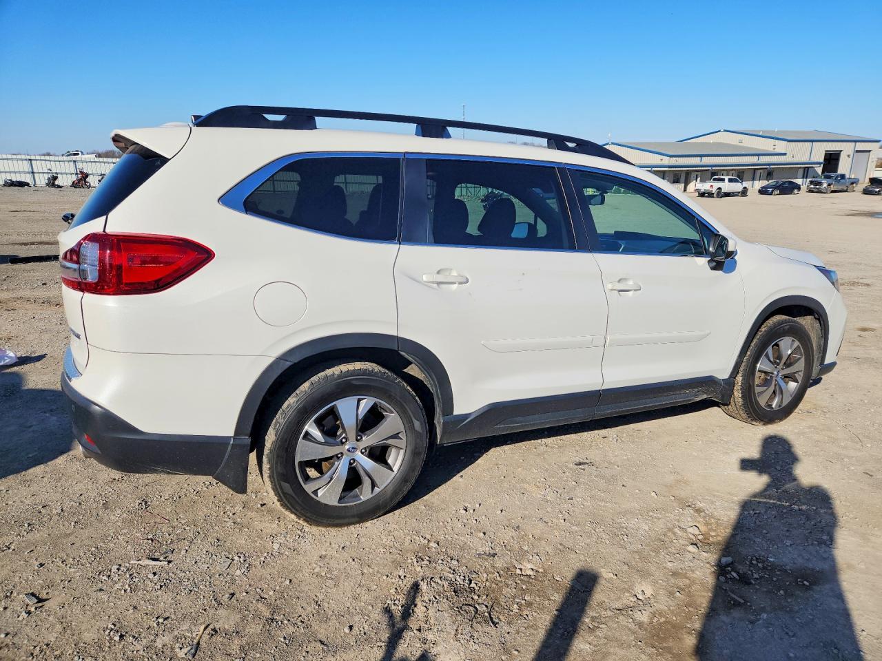 2021 Subaru Ascent - Фото 3