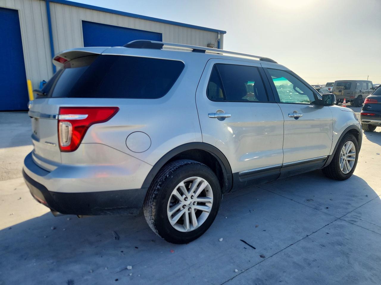 2013 Ford Explorer Xlt - Image 3