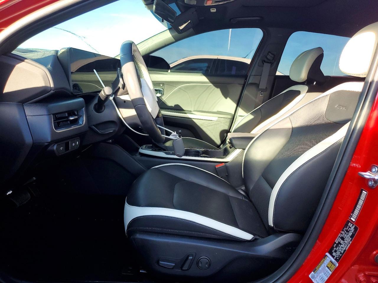 2026 Kia K4 Gt-Line - Фото 7