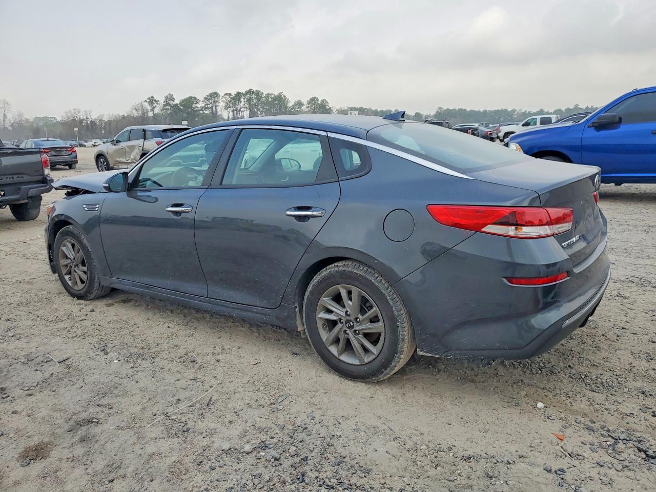 2019 Kia Optima Lx - Image 2