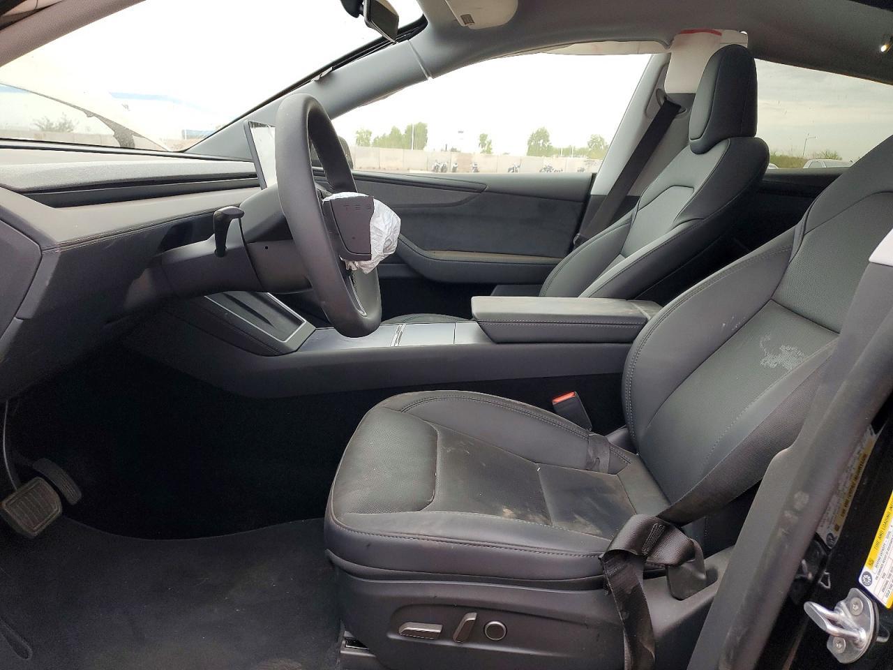 2026 Tesla Model Y - Image 7