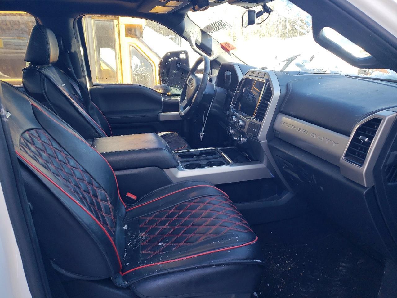 2022 Ford F350 Super Duty - Фото 7