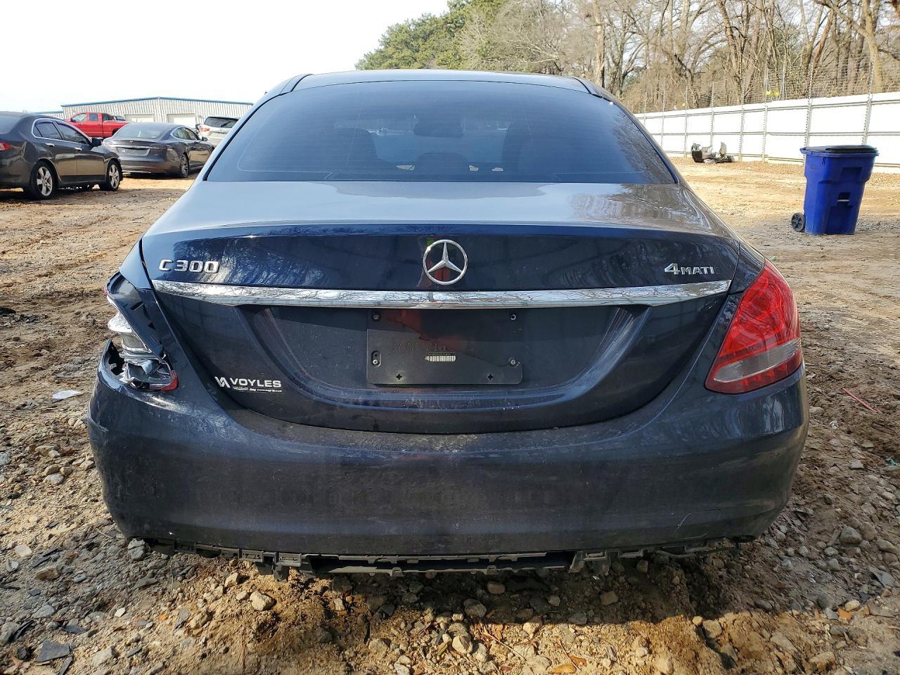 2017 Mercedes-Benz C 300 4Matic - Image 6