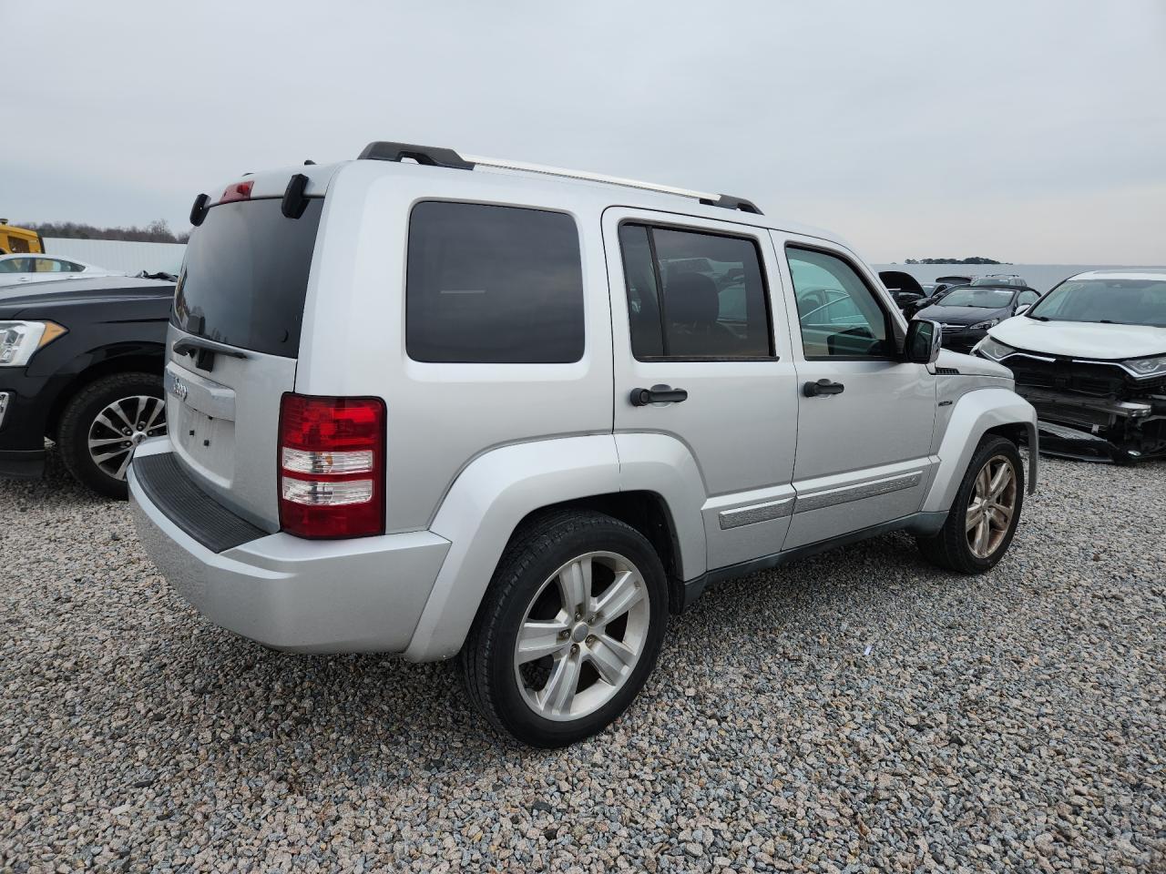 2011 Jeep Liberty Sport - Фото 3