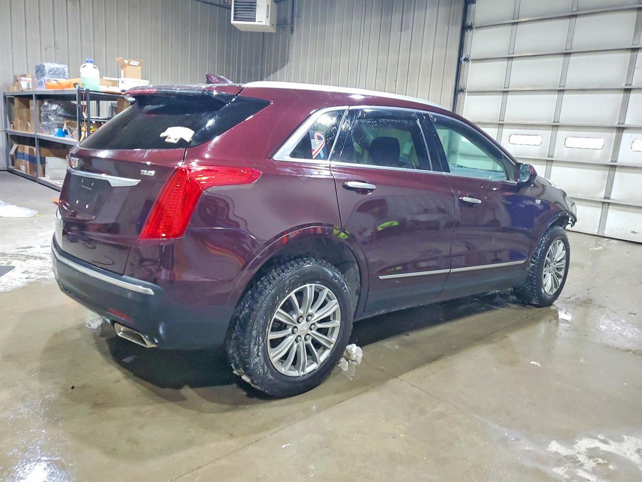 2017 Cadillac Xt5 Luxury - Фото 3