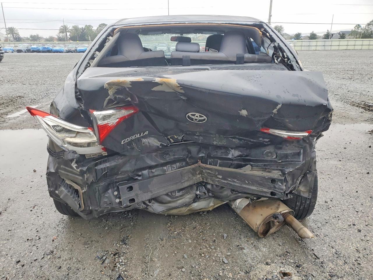 2014 Toyota Corolla Le - Фото 6