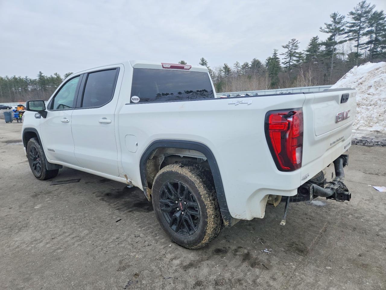 2025 GMC Sierra K1500 Elevation-L - Image 2