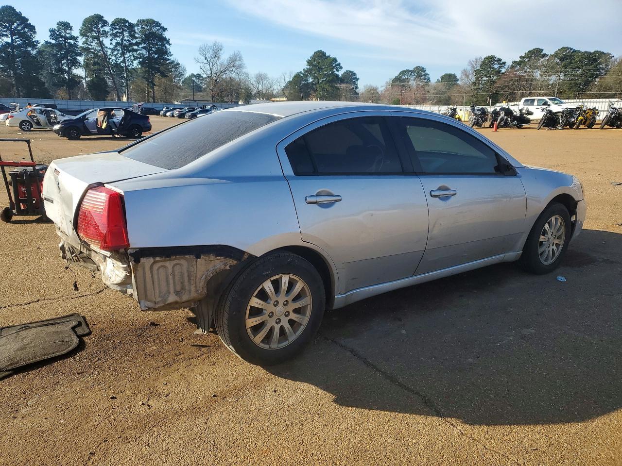 2008 Mitsubishi Galant Es - Image 3
