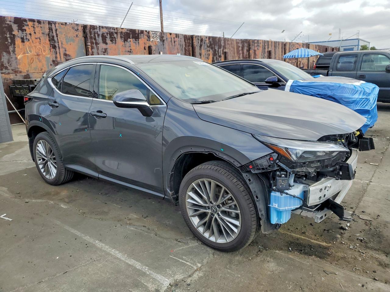 2026 Lexus Nx 350 Premium - Image 4