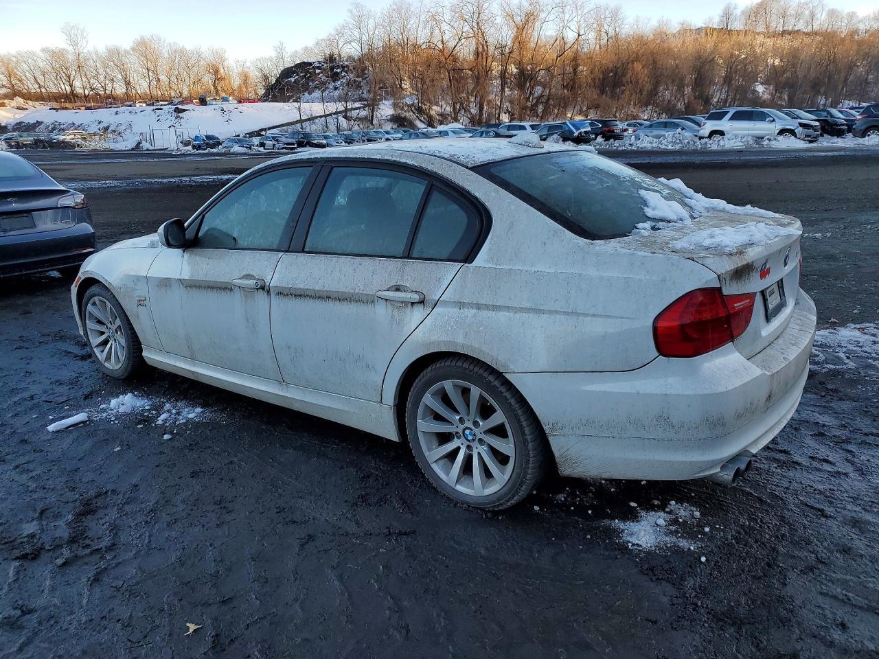2011 BMW 328 Xi Sulev - Фото 2