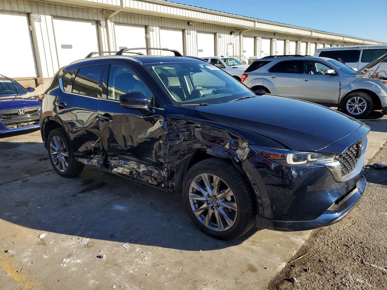 2025 Mazda Cx-5 Premium Plus - Image 4