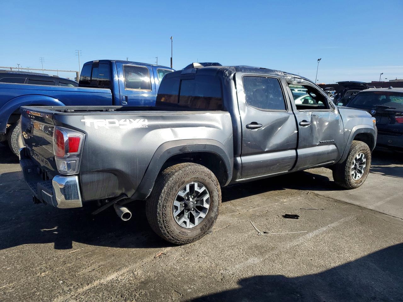 2023 Toyota Tacoma Double Cab - Фото 3