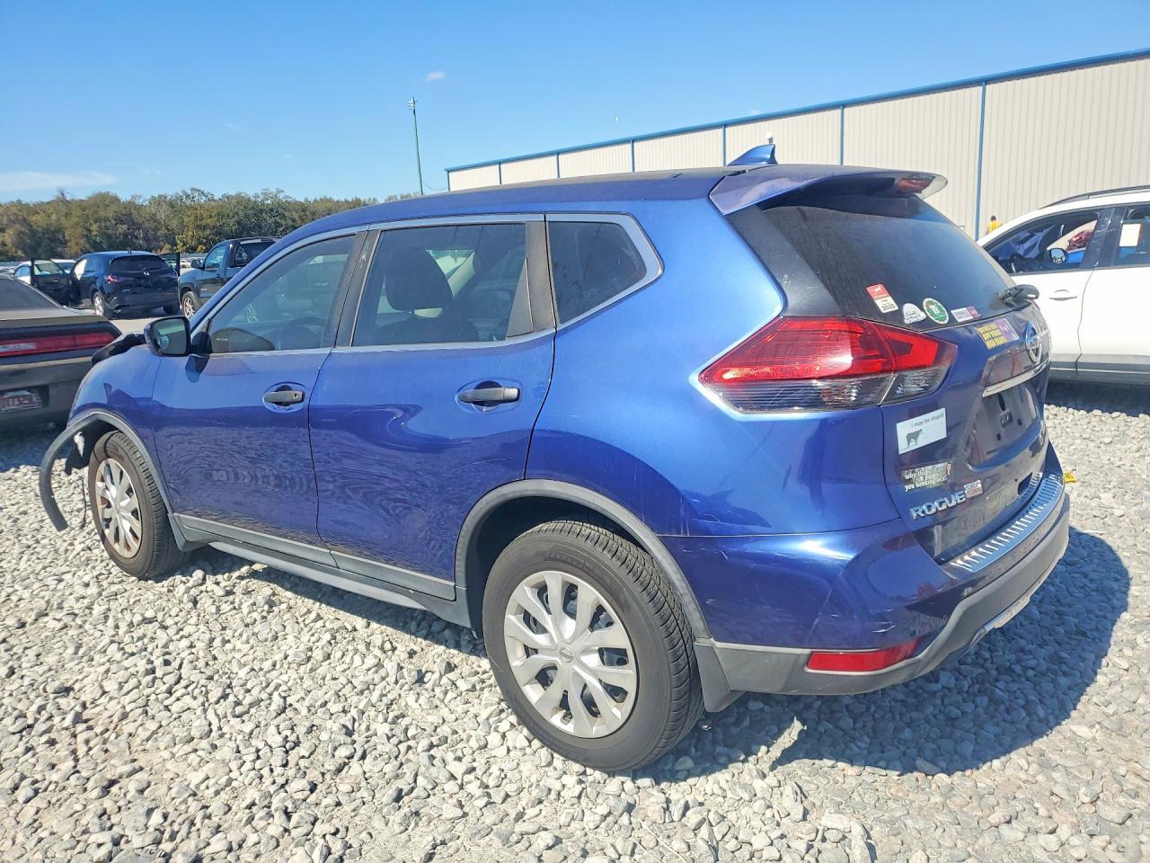2017 Nissan Rogue S - Image 2