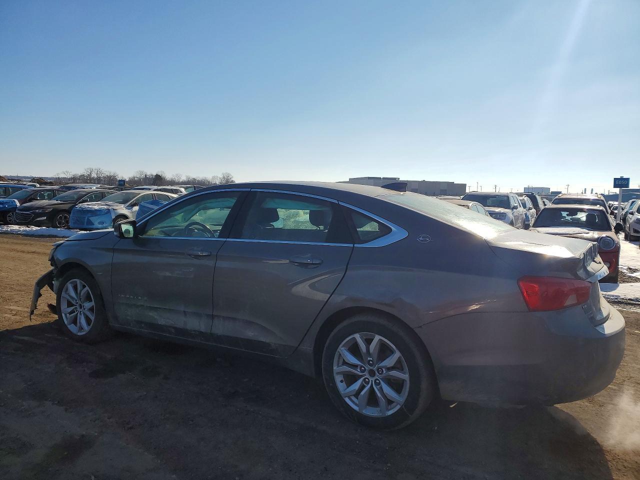 2018 Chevrolet Impala Lt - Фото 2