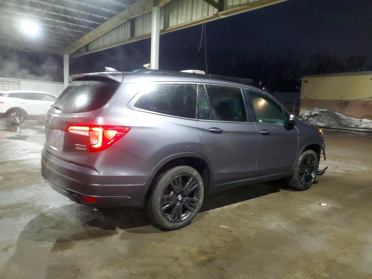 2022 Honda Pilot Se - Фото 3
