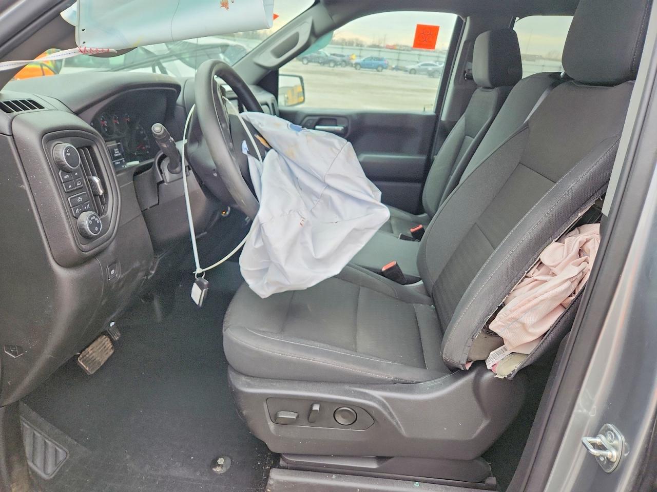 2025 Chevrolet Silverado - Image 7