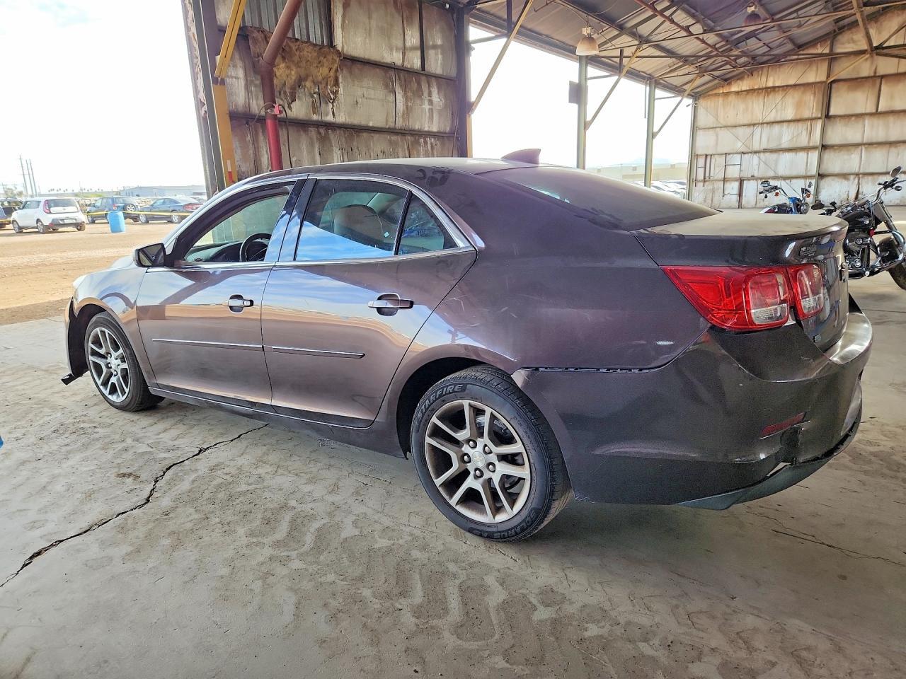 2015 Chevrolet Malibu 1Lt - Image 2
