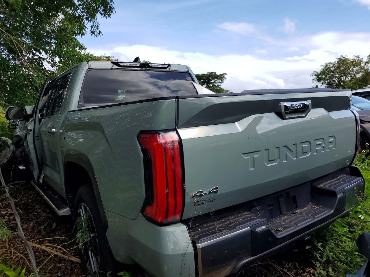 2024 Toyota Tundra Crewmax Limited - Фото 2