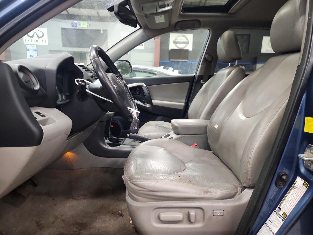 2011 Toyota Rav4 Limited - Фото 7