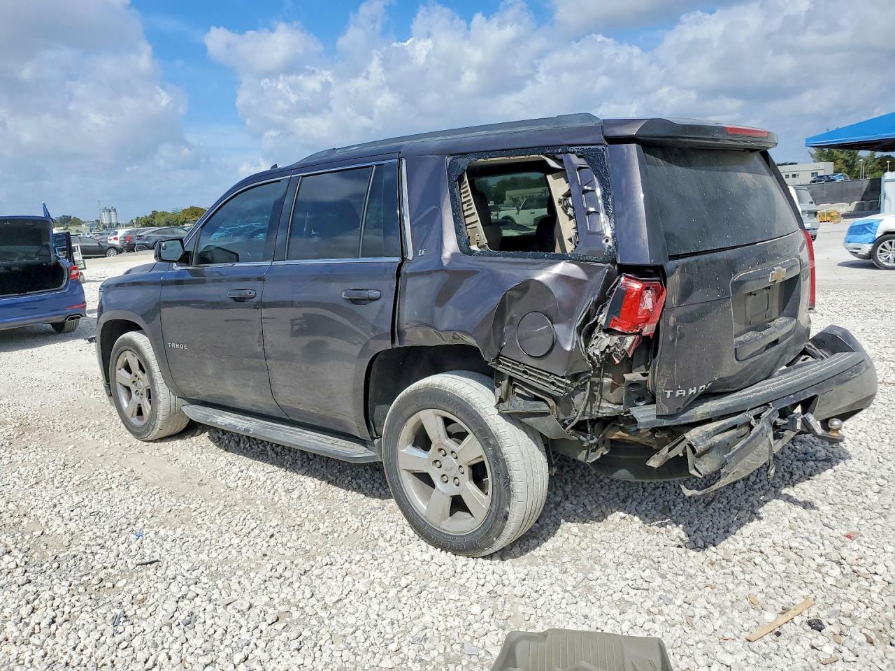 2015 Chevrolet Tahoe C1500 Lt - Фото 2