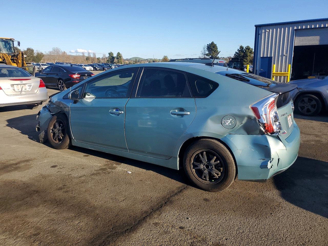 2014 Toyota Prius Four - Фото 2