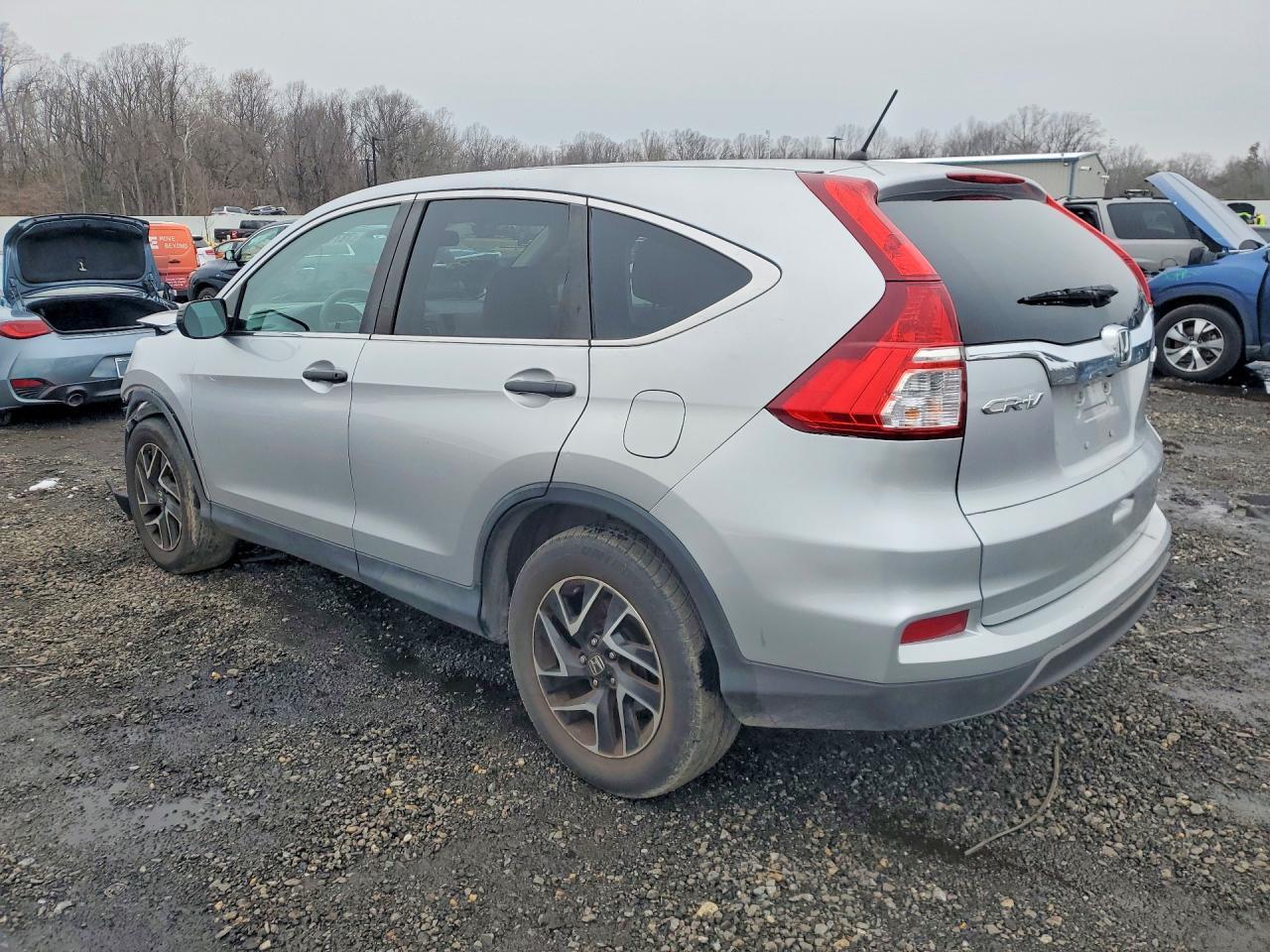 2016 Honda Cr-V Se - Image 2