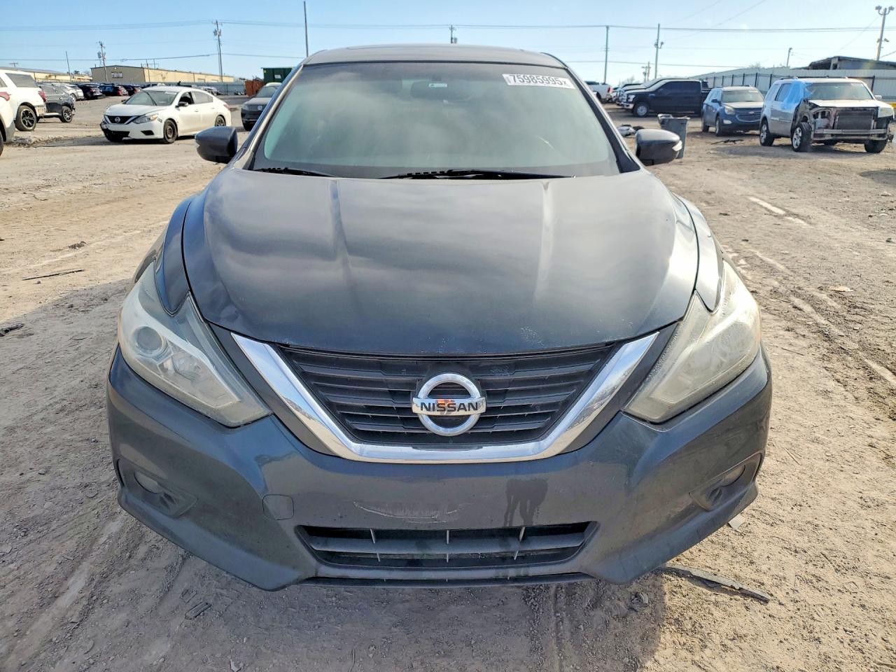 2016 Nissan Altima 2.5 - Image 5