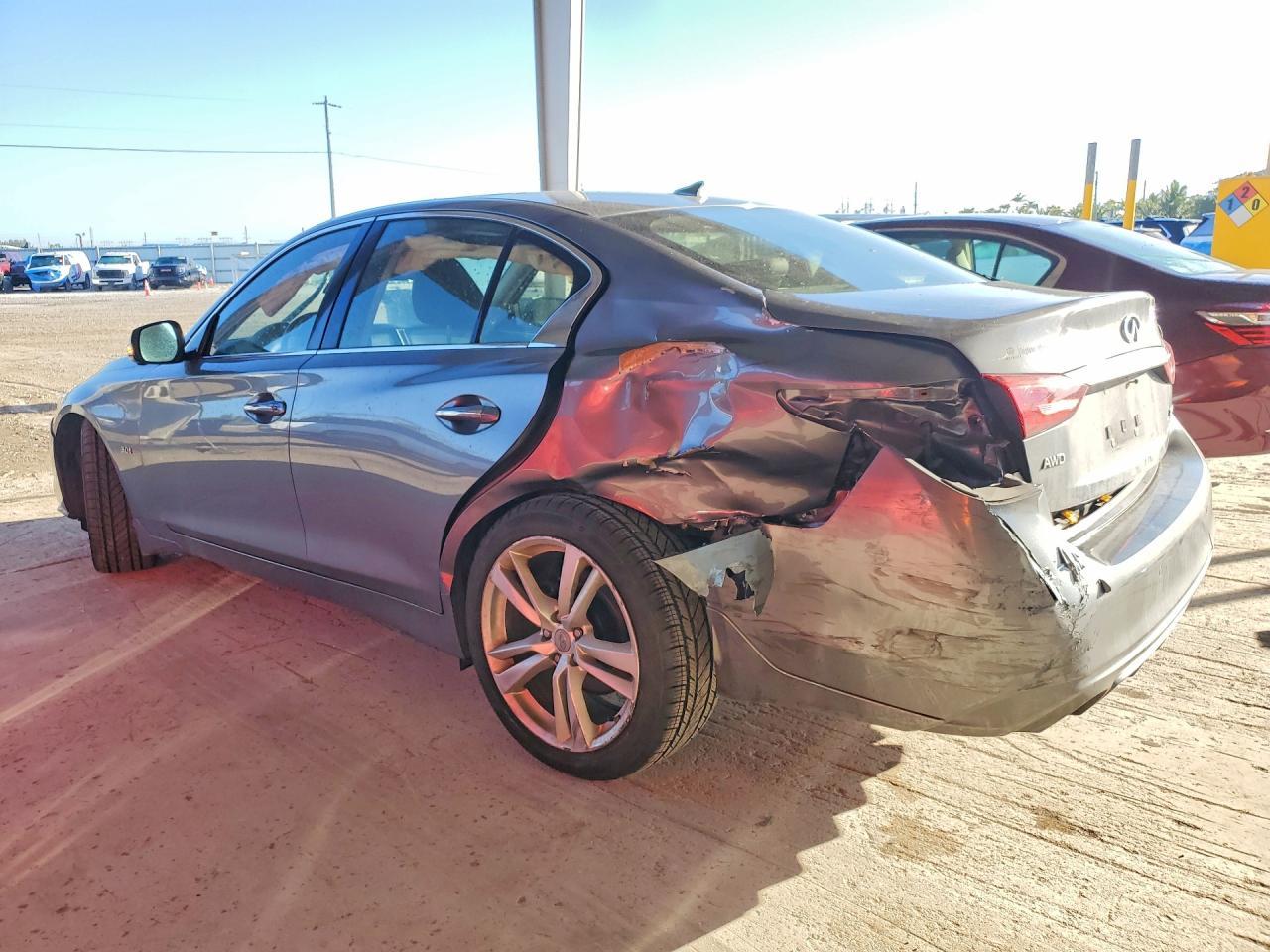 2019 Infiniti Q50 3.0T Signature Edition - Фото 2