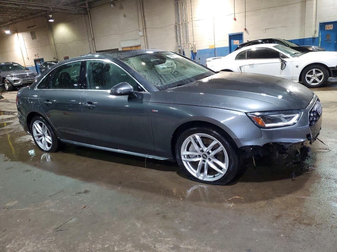 2021 Audi A4 Premium 45 - Фото 4