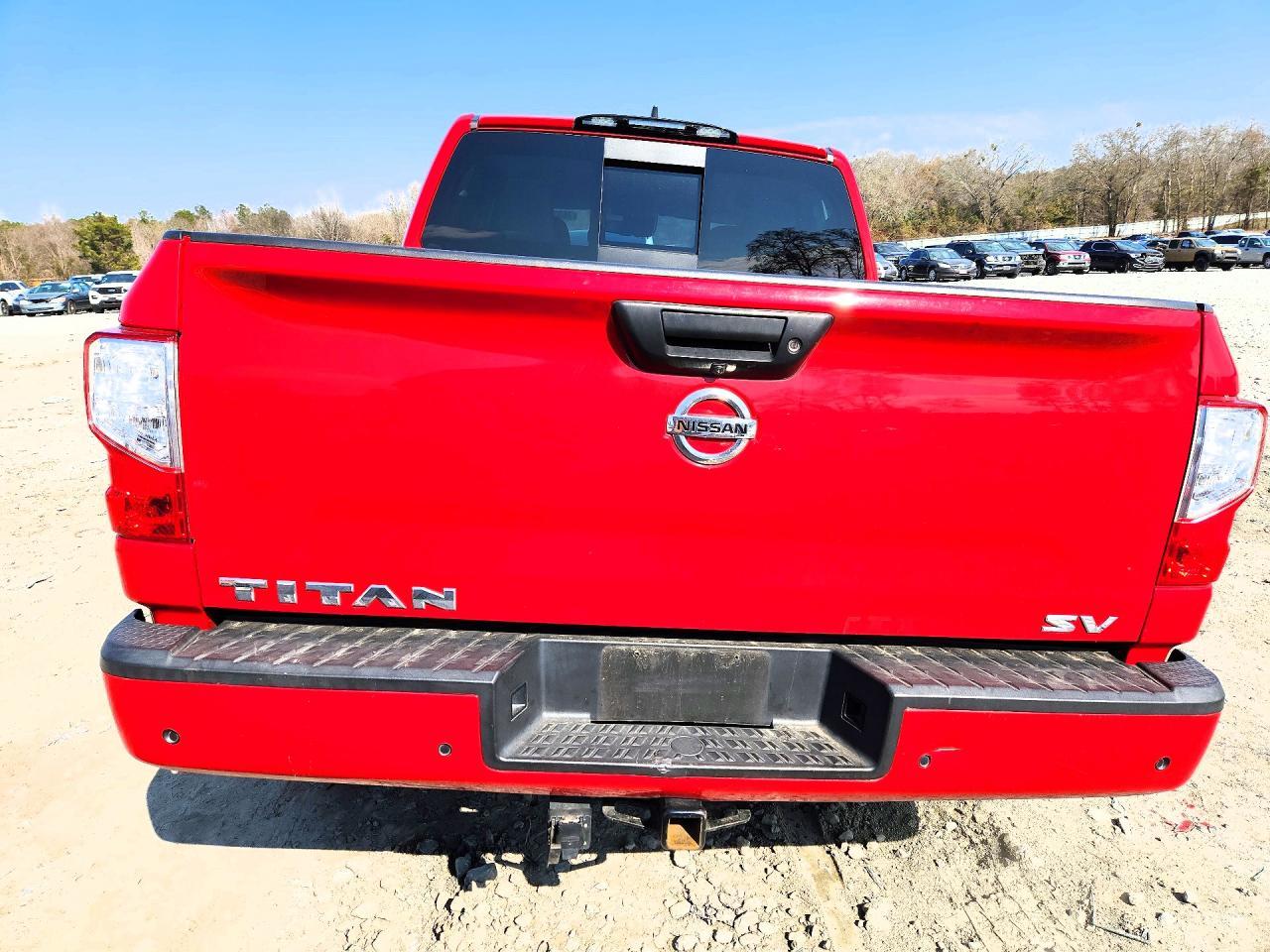 2022 Nissan Titan Sv - Фото 6