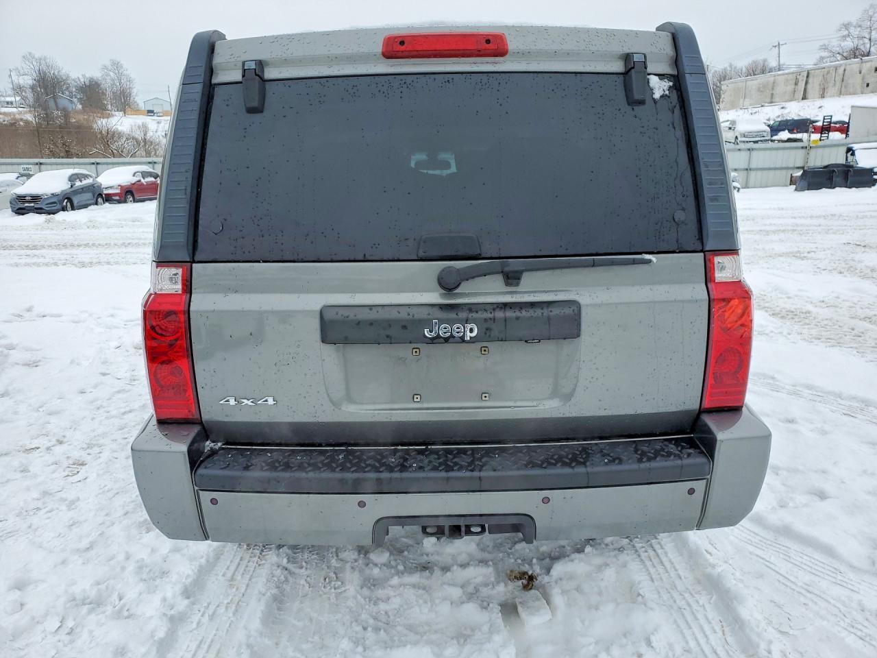 2008 Jeep Commander Sport - Image 6