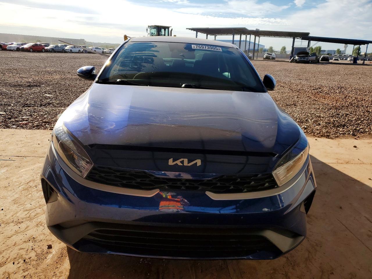 2023 Kia Forte Lx - Image 5