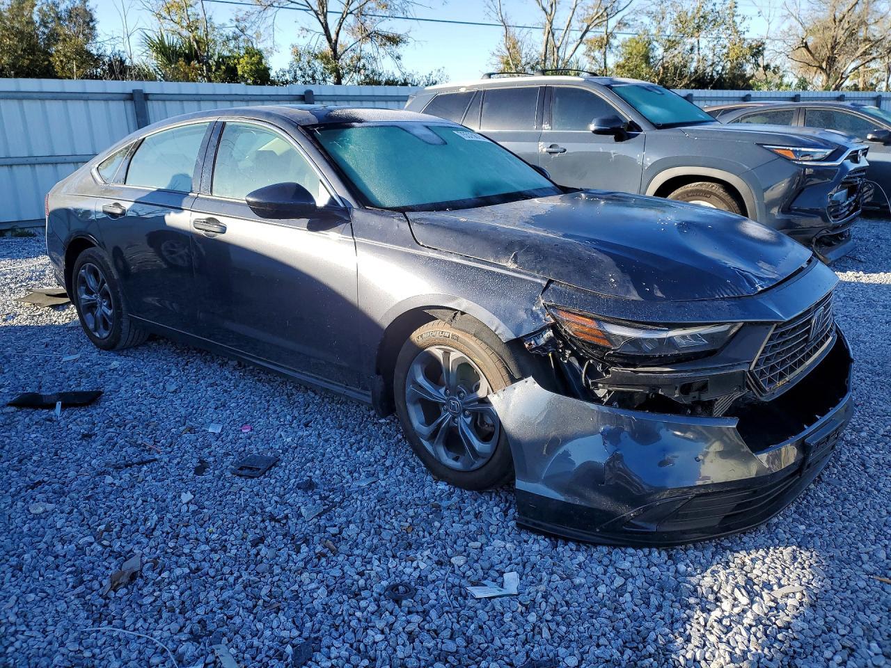 2023 Honda Accord Ex - Image 4