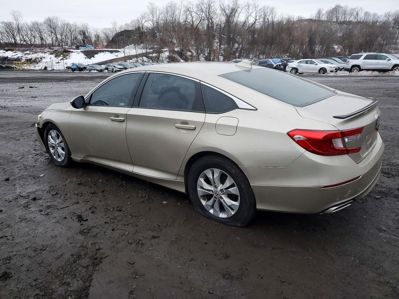 2018 Honda Accord Lx - Фото 2
