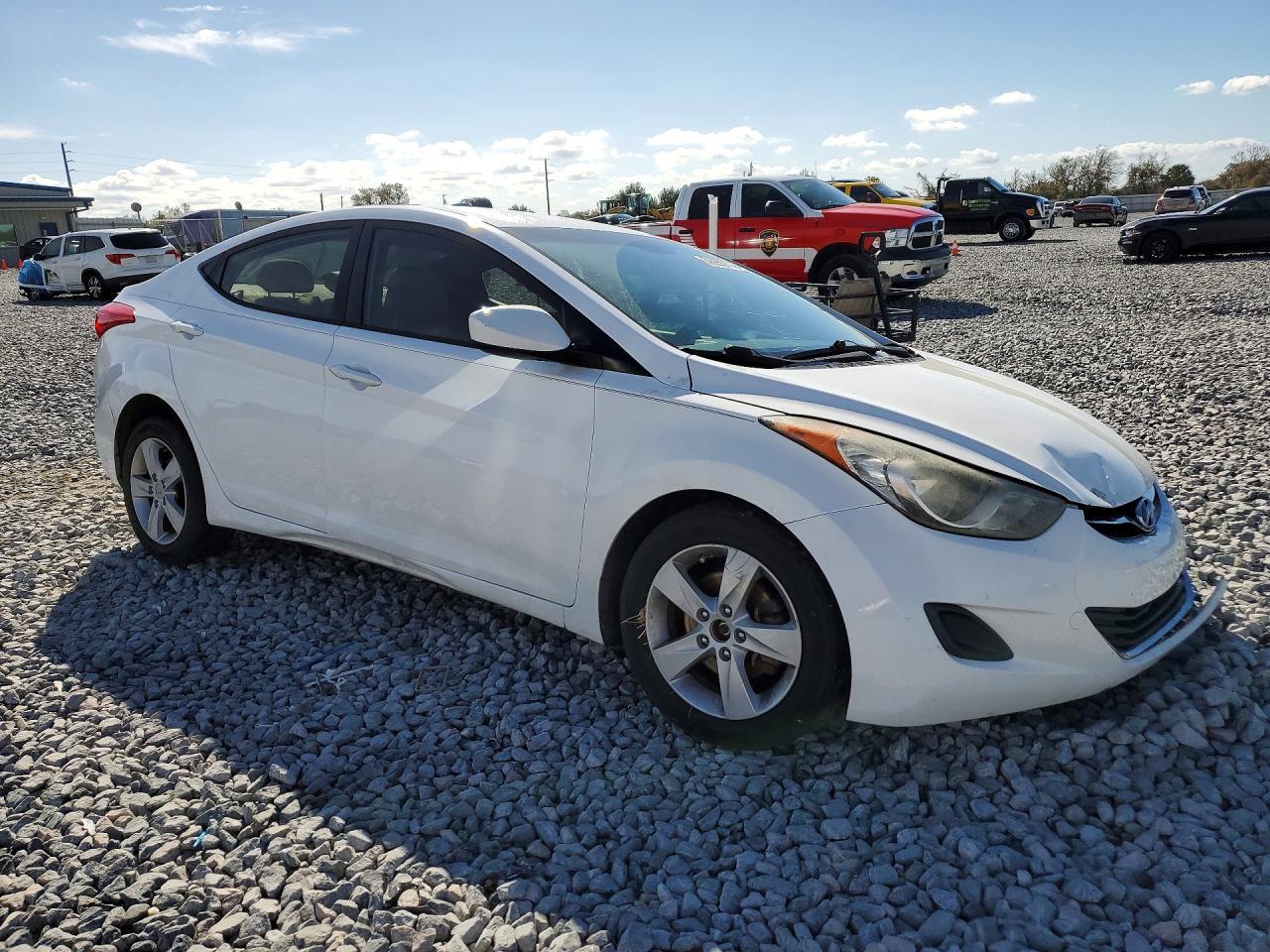 2013 Hyundai Elantra Gls - Image 4
