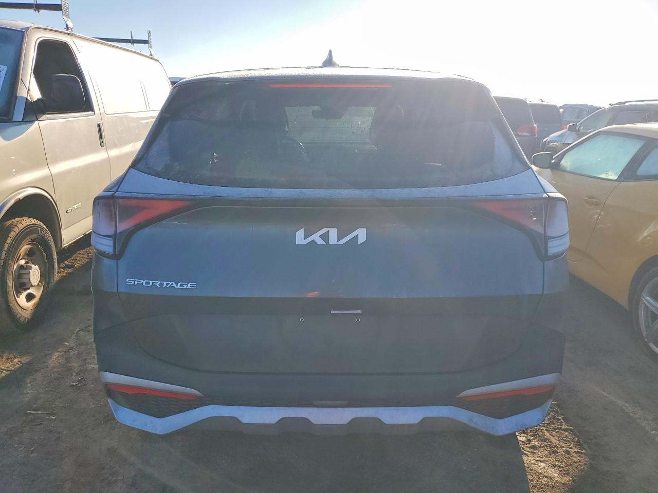 2024 Kia Sportage Ex - Image 6