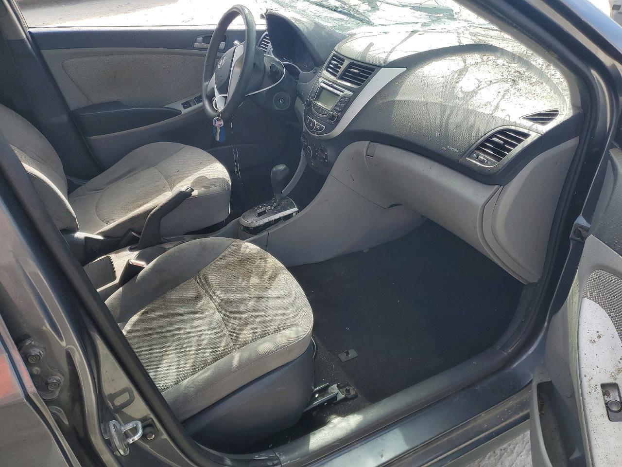 2012 Hyundai Accent Gls - Image 7