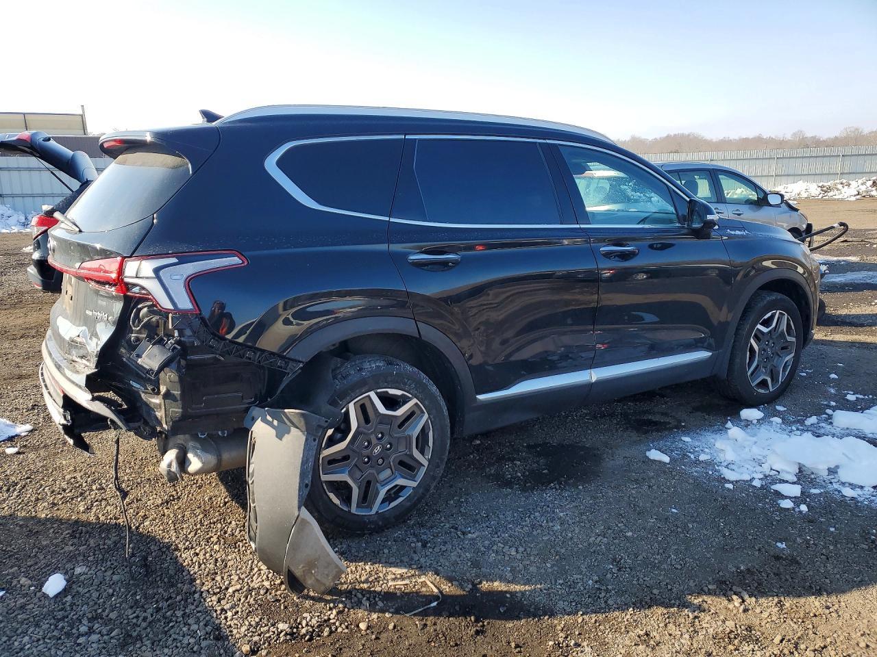 2023 Hyundai Santa Fe Limited - Image 3
