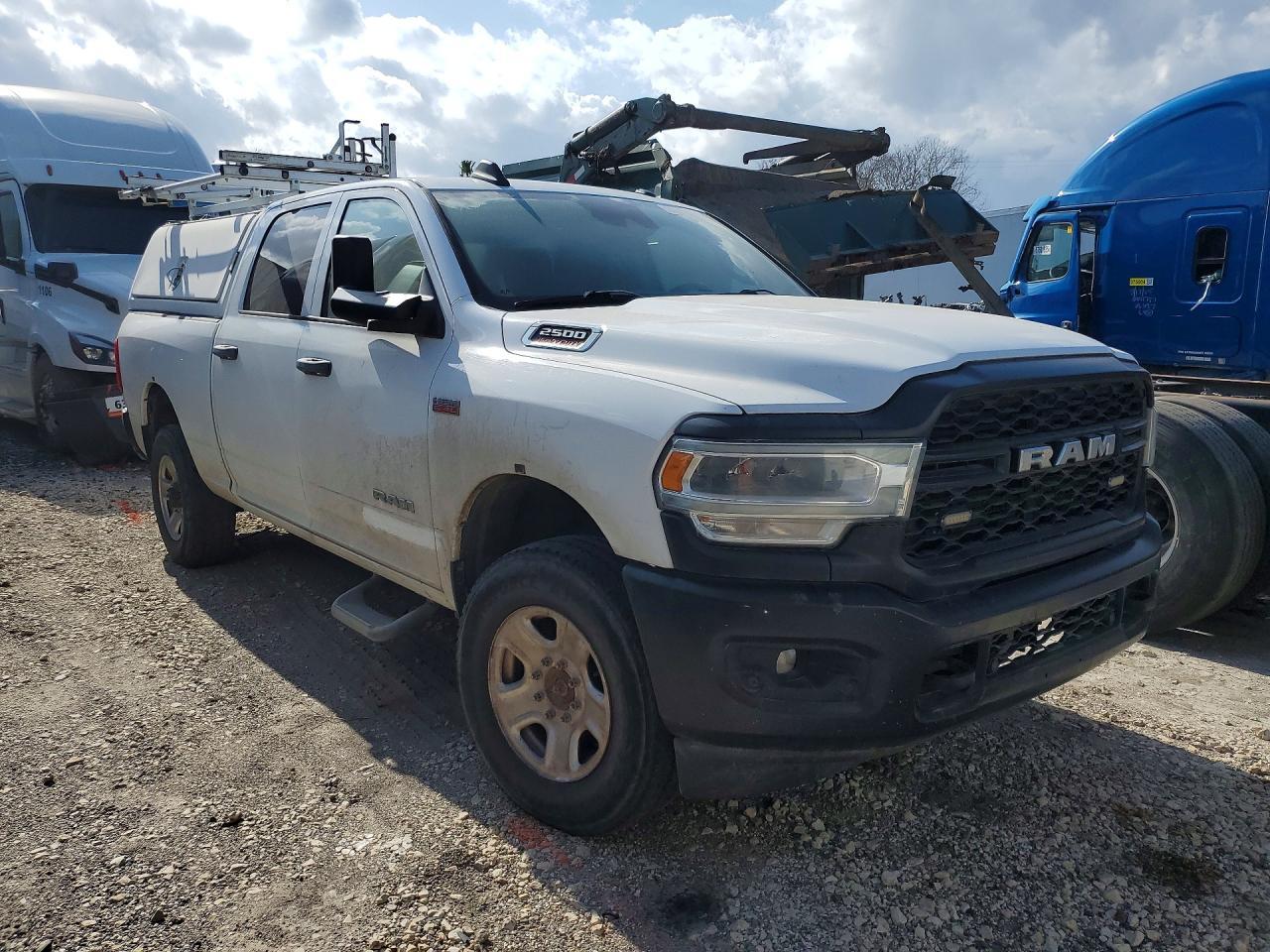 2019 Ram 2500 Tradesman - Фото 4