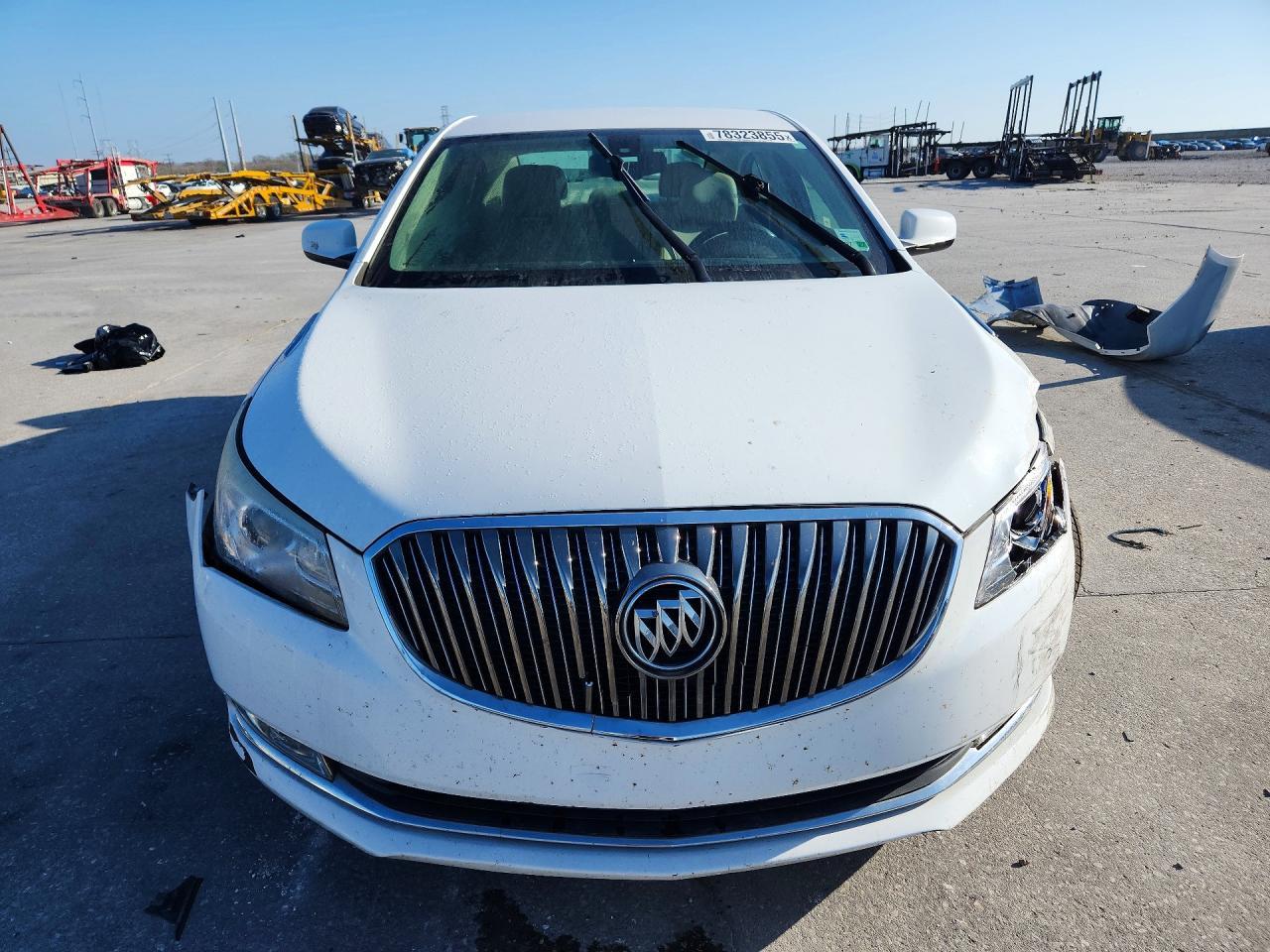 2016 Buick Lacrosse - Image 5