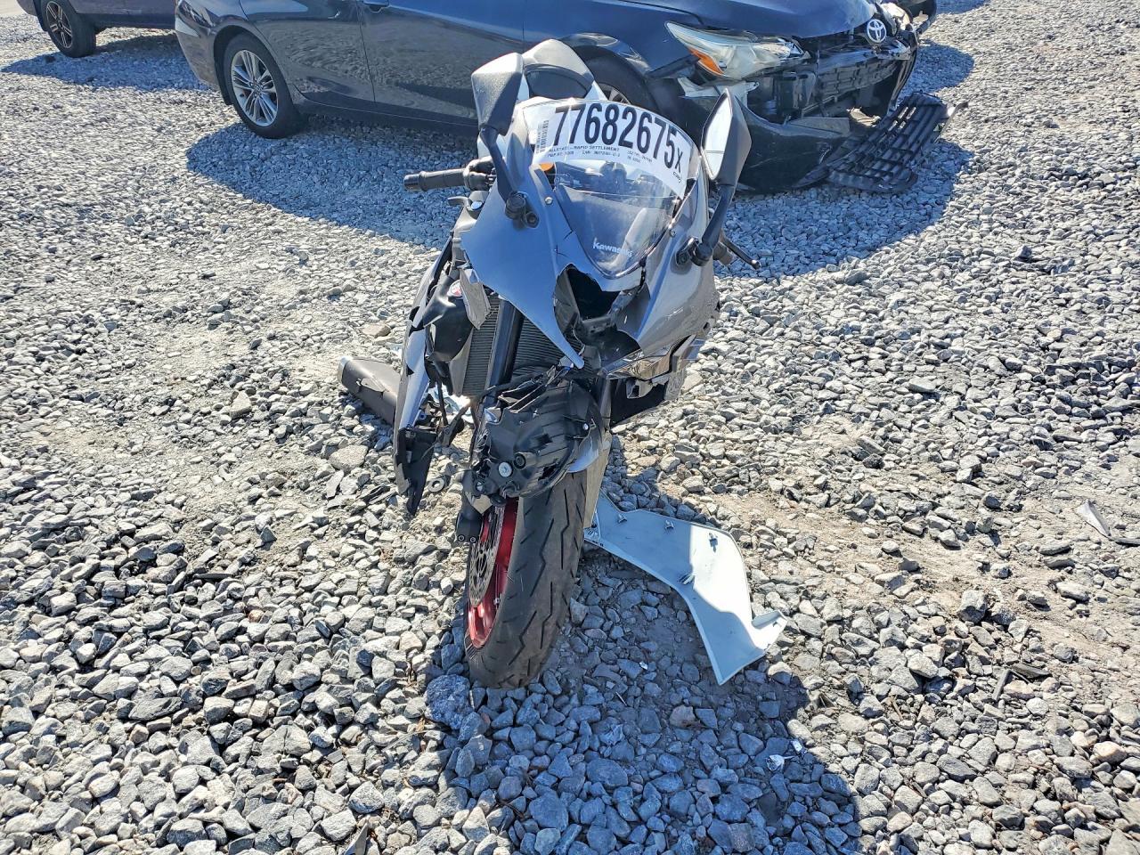 2025 Kawasaki Zx636 K - Image 2