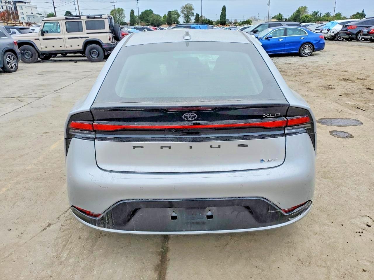 2024 Toyota Prius Xle - Фото 6